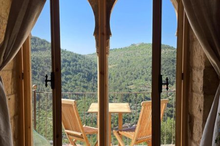 Valley Suite in Mountain Guesthouse – Deir el Qamar