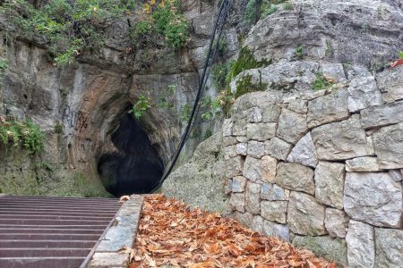 Caving in Nabaa Fnaidik