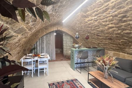 CADMUS in an Authentic Guesthouse – Byblos