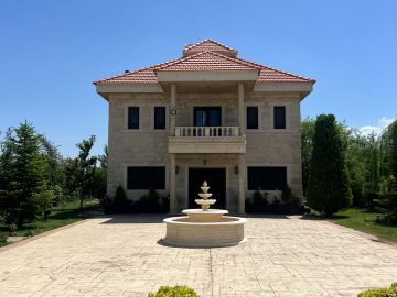 Villa – Kherbet Qanafar, West Beqaa