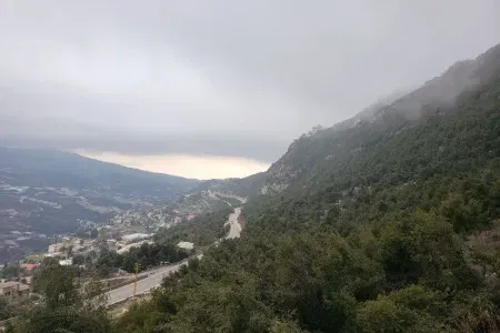 Scenic Drive from Ehmej to Laqlouq