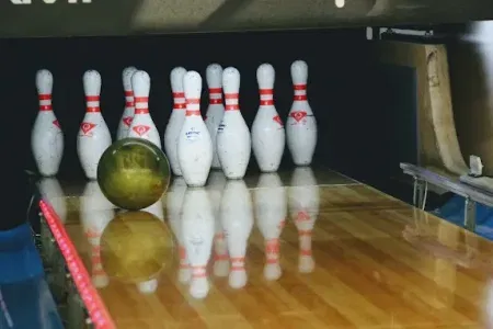 Score Bowling & Games